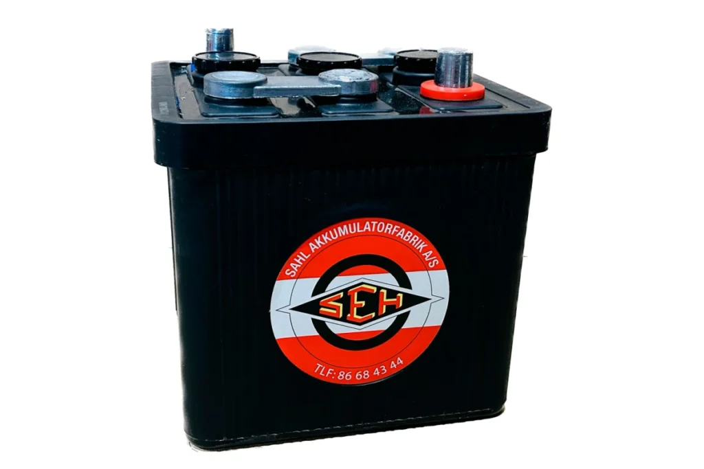 Veteranbatteri 6V 66AH-270A(177x175x185mm)06617