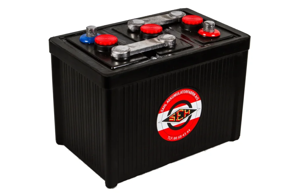 Veteranbatteri 6V 135AH-490A(280x174x217mm)
