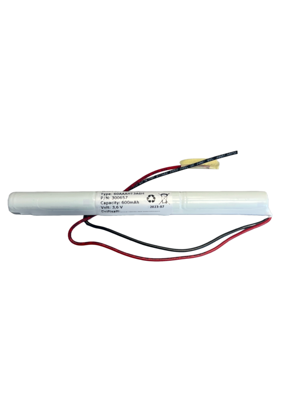 IMG_6603 3,6v-550mAh Ni-Mh stav m/ledning AAA-celler