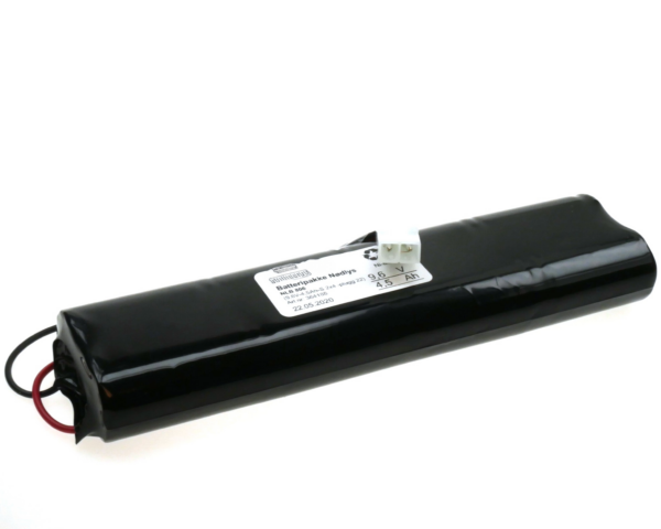 9,6v - 4500mAh -Ni-Mh 2x STAV  m/plugg Plugg 22